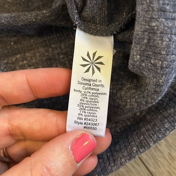 LIKE NEW ATHLETA BLISS HOODIE DRESS IN BLUE GRAY SIZE XS - Picture 8 of 8